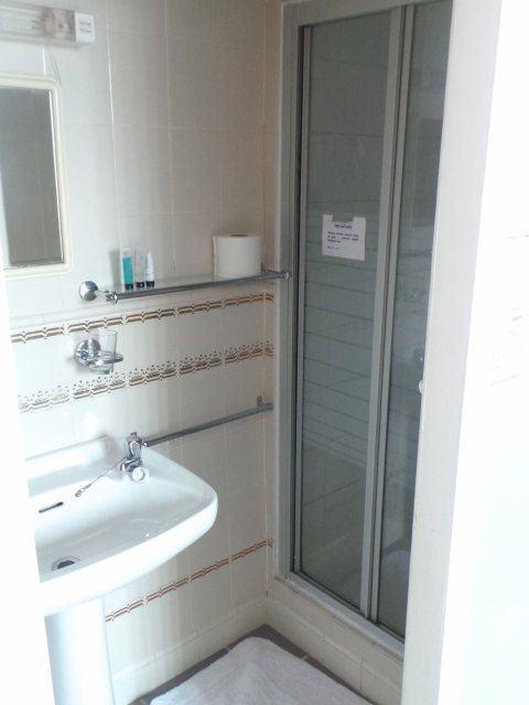 Budget Rooms Crosskeys Newport  Esterno foto